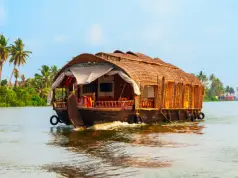 Shared Houseboat